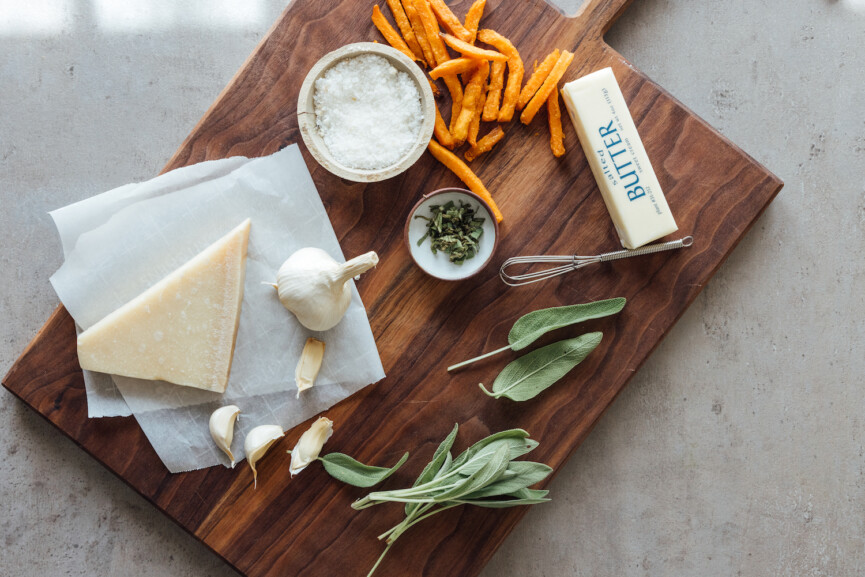 garlicky sage sweet potato fries with garlic aioli - easy, healthy recipe