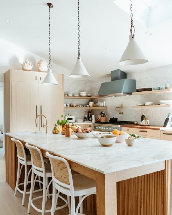 Modern California kitchen