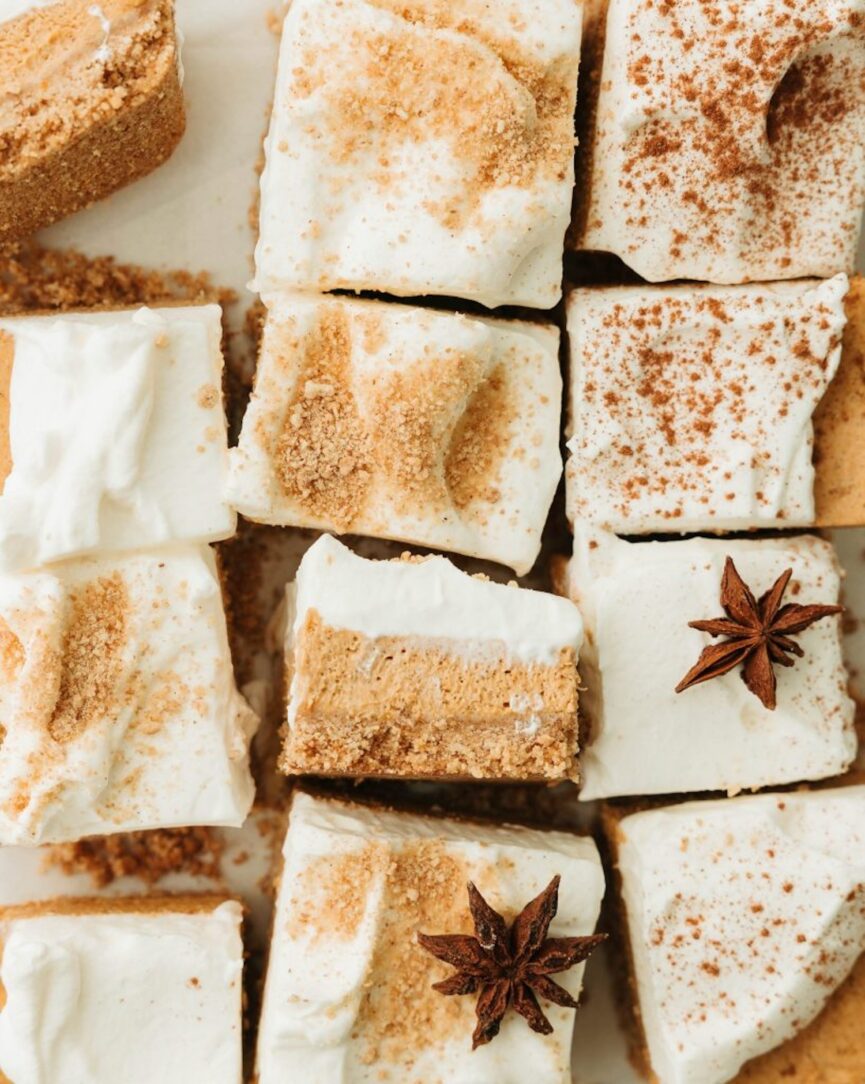 pumpkin pie bars_easy dessert recipes to feed a crowd